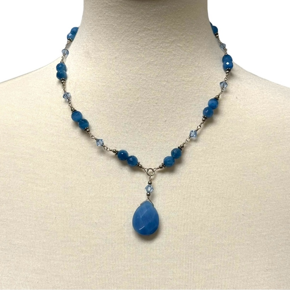 Blue Teardrop Pendant Beaded Necklace - Women Jewelry